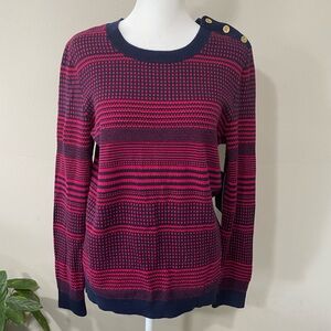 Tommy Hilfiger textured knit sweater size medium nwt! Perfect for holidays!